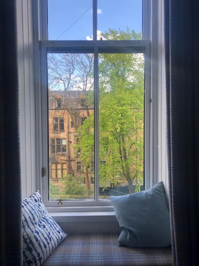 Beautiful Double Room In Idyllic West End Townhouse Glasgow Exteriör bild